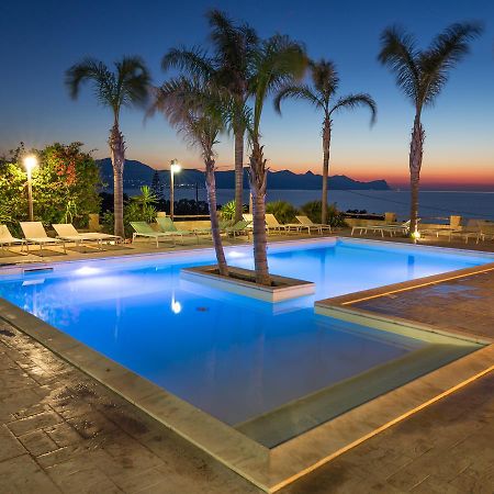 Petruso Resort Балестрате Екстериор снимка